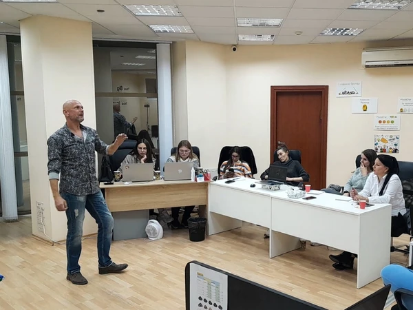 Покупатель – это три личности в одном теле!